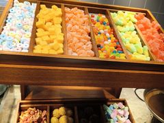 -金滏山·烤肉海鲜火锅自助(襄阳万达店)