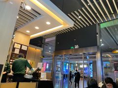 -德克士(虹桥火车站店)