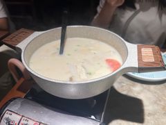 -佬麻雀·新湘菜(东方宝泰店)