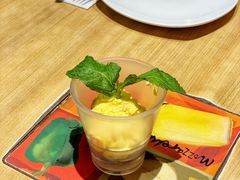 咸蛋黄冰激淋-必胜客(西市场店)