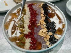 -姚姚酸菜鱼·金戈戈香港豉油鸡(喜荟城联名店)