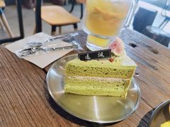 抹茶戚风-邊渡咖啡