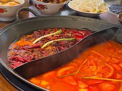 -萍姐火锅·公路夜市(武汉首店)