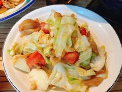 牛心菜炒油渣-树厨贵州菜(大十字店)