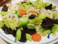 -香滨园骨架王(民生路店)