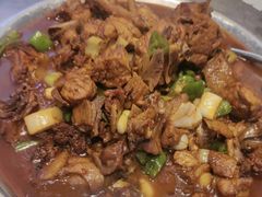 -俭寨大盘鸡·手抓肉·烧烤新疆菜(乌苏路店)