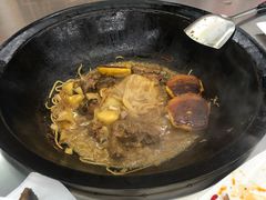 -屯老二农家铁锅炖·行业领军者(梅江店)