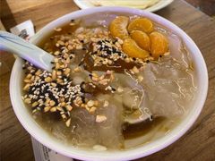 糍粑冰粉-怪噜范·老贵阳街头名小吃(数博万达店)