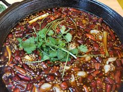 -鸿顺老铁锅美蛙鱼府(解放碑店)