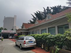 -济南南郊宾馆