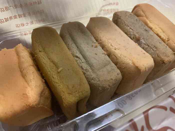 俏金陵粑粑坊(世欧王庄店)-"第一次来粑粑坊,朋友特激动的就排进一个