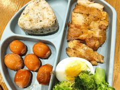 -西语炭烧牛排·西厨(石龙店)