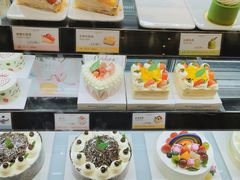 -罗森尼娜(德思勤店)