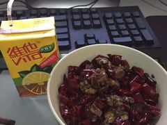 -兔行天下-鸿鹤鲜锅兔(中海国际店)