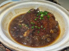 -老码头黑皮肘子锅包肉(赣水路店)