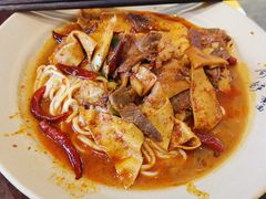 -方铲铲·成都板凳面(滨江银泰店)