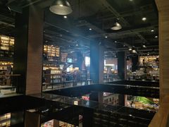 -半山书局(新世纪商城店)