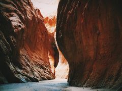 -天山神秘大峡谷