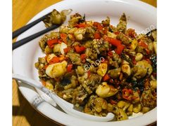紫苏牛蛙-十二点·辣椒炒肉(南山店)