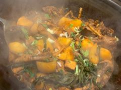 -山河屯铁锅炖(哈西站店)