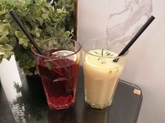 红桑格利亚汽泡茶-灵意咖啡·西班牙美食(汕头金平万达广场店)