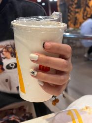-尤米一站式美甲美睫