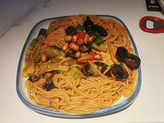 -柳喜辣·烧烤酒局(跃进总店)