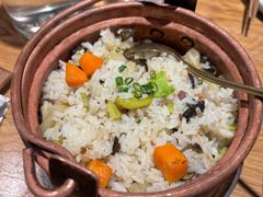 -一坐一忘云南菜(嘉里中心店)