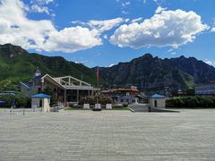 -平西抗日烈士陵园