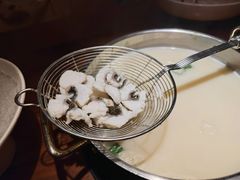-揽季锅物会·海鲜姿造(五四路店)