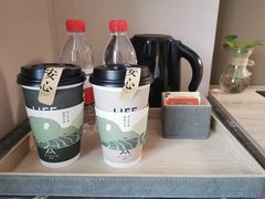-杭州西湖湖滨银泰亚朵酒店