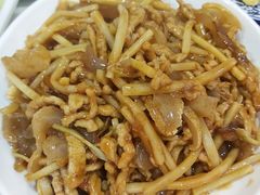 -多多大红焖羊肉馆
