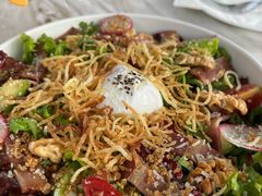 藜麦窝蛋沙拉-The Rug Cafe(王府中环店)