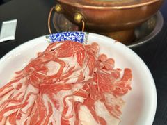 -楼外楼大刀肉传统火锅居(幸福街店)