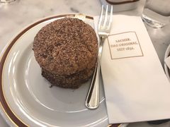 -Cafe Sacher(WIEN)