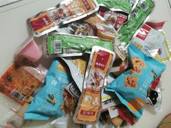 -良品铺子(五角场万达店)