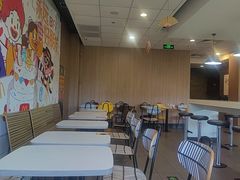 -麦当劳(杨林得来速店)