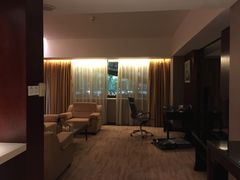 -广州白云机场雅高铂尔曼大酒店