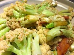 -吕氏疙瘩汤·海鲜新鲁菜(凯德mall新都心店)