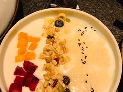 闺蜜米粉-丝路金桃·新疆菜(徐汇店)