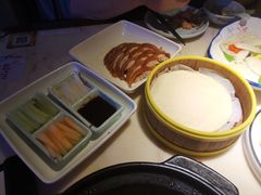 秋荷烤鸭-韵秋荷(宝山龙湖天街店)