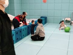 -小小王国亲子游泳俱乐部(锦辉中心)