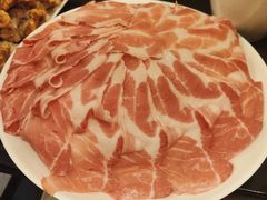 香猪雪花肉-牛珍香时尚养生餐厅草原刀叉牛肉(大学城店)