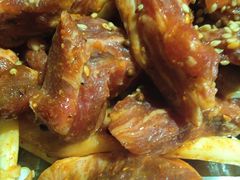 -马路牙子地桌烤肉(工体店)