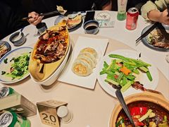 -八府香鸭·啫啫煲(华山路店)