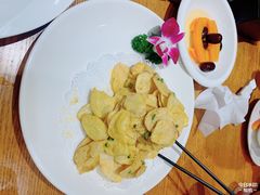 -翠山·映月湖景餐厅(映月湖公园店)