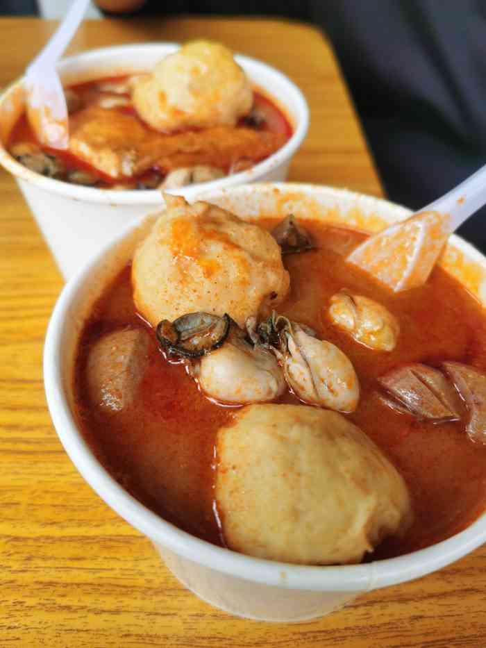 乌糖沙茶面-"沙茶面的配料自己选,我要了瘦肉 豆干 海.