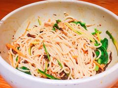 鸡丝凉米线-云海肴·汽锅鸡·云南菜(天津国金汇店)