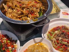 -彭耕记猪油炒小菜(吉联mall店)