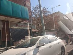 -宝鸡东道花鸟鱼虫市场(吉利花园商场店)